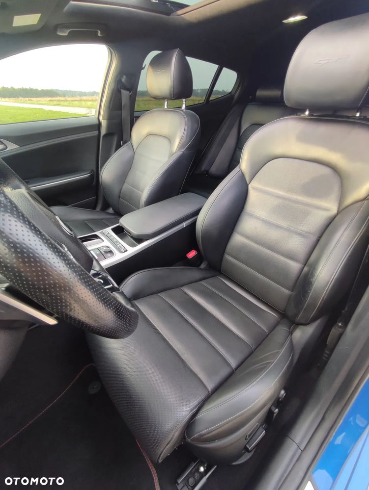 Kia Stinger 3.3 T-GDI V6 GT AWD - 27
