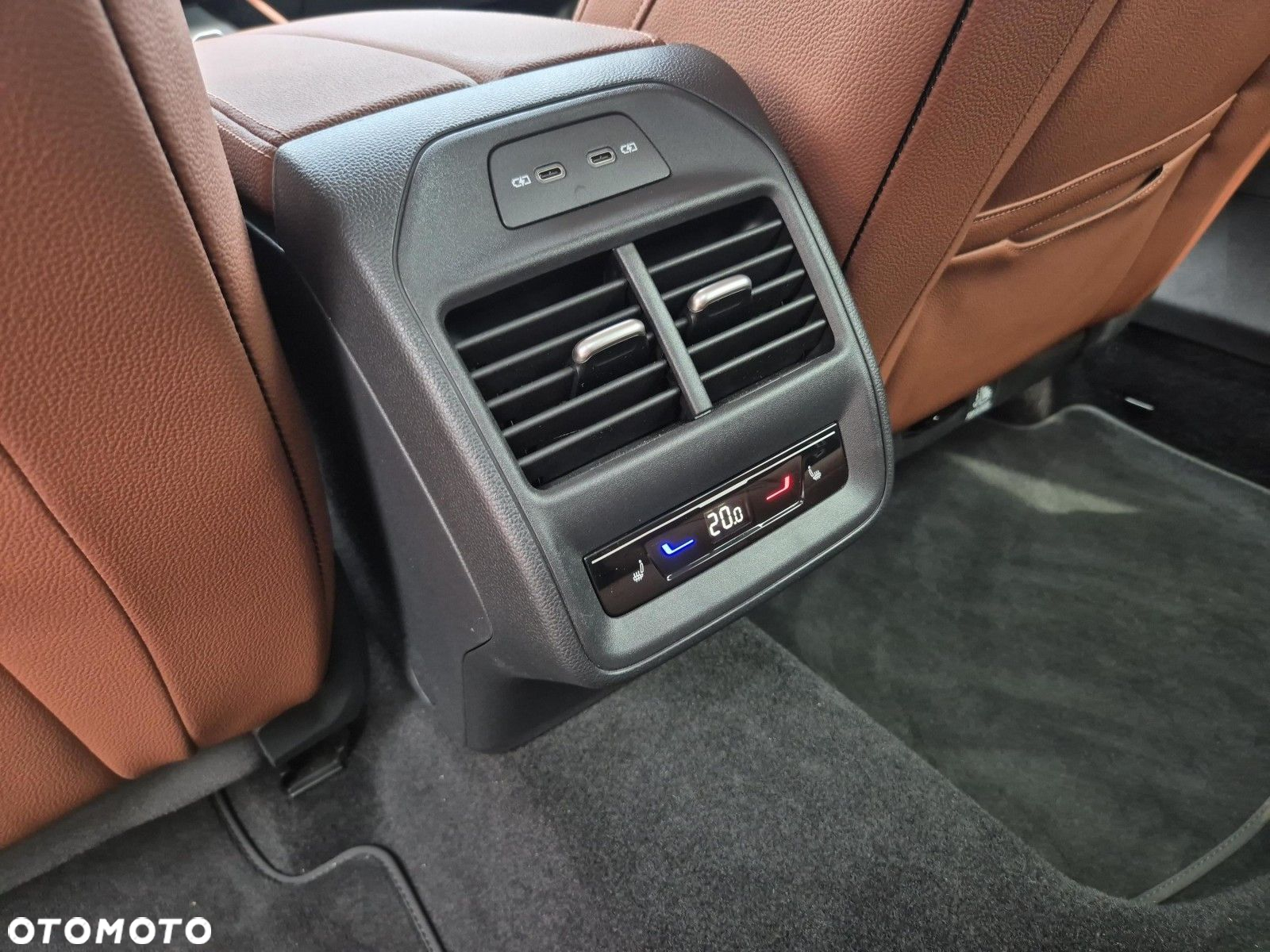 Skoda Superb 2.0 TDI SCR L&K DSG - 20