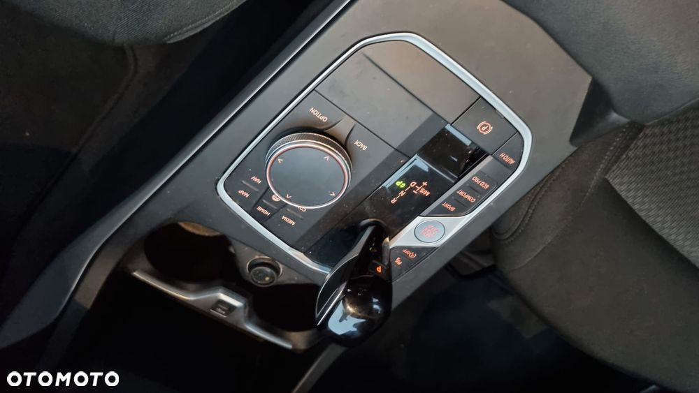 BMW Seria 1 116i Sport Line - 14