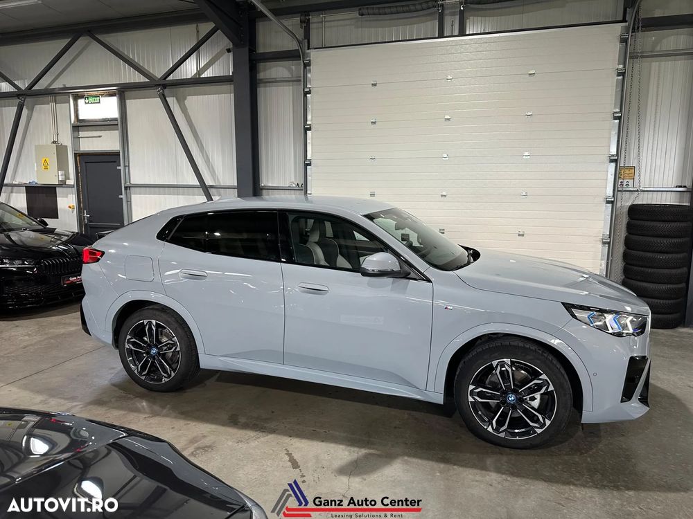 BMW iX2 eDrive20 - 34