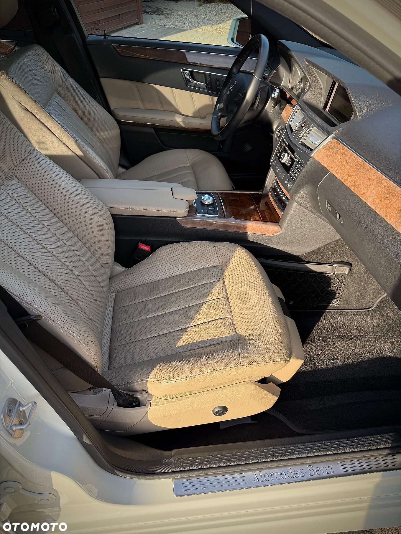 Mercedes-Benz Klasa E 500 Avantgarde - 12