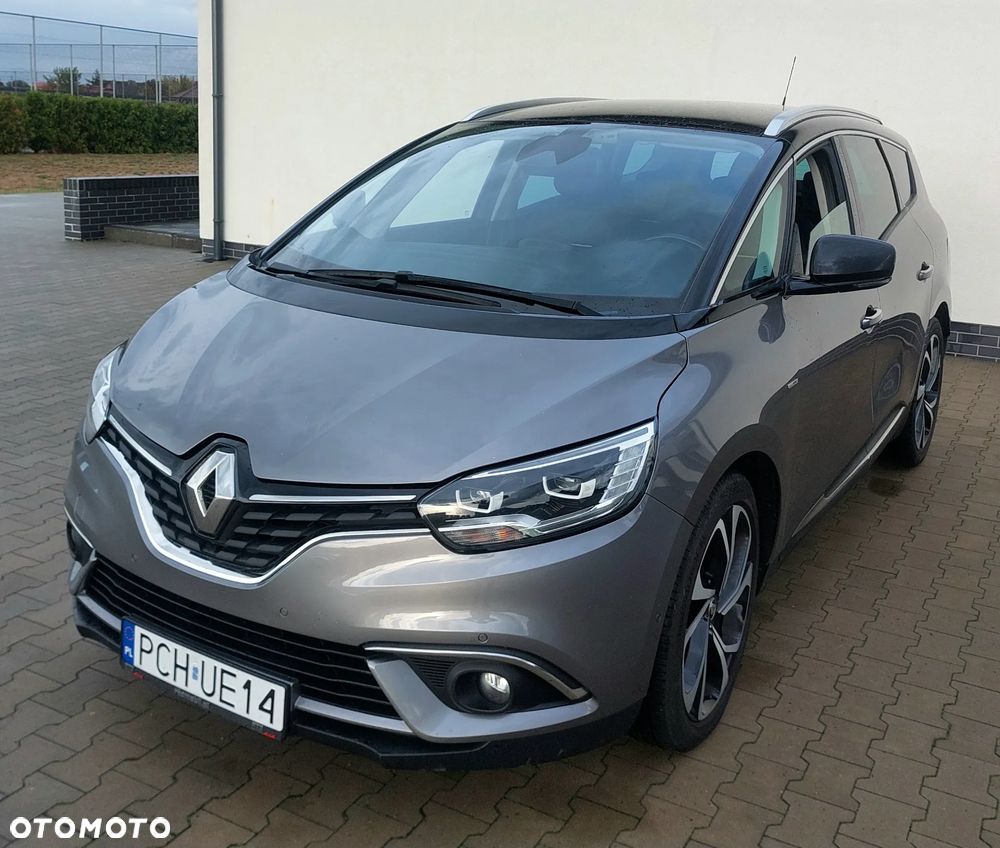 Renault Grand Scenic - 31