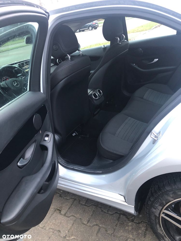 Mercedes-Benz Klasa C 180 (BlueTEC) d 7G-TRONIC - 16