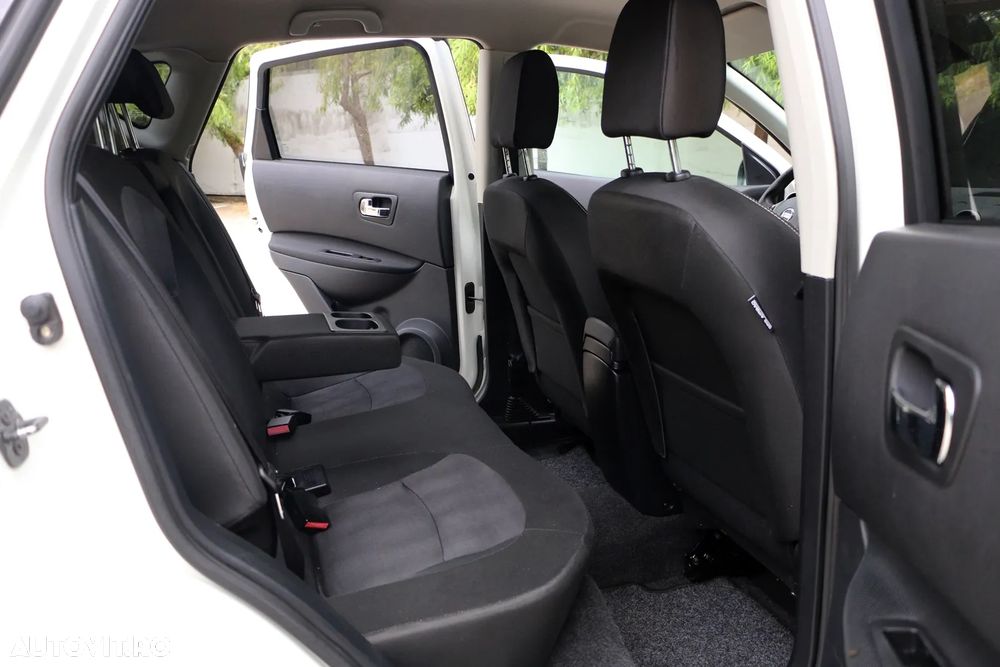 Nissan Qashqai 1.5 DCI N-Connecta - 16