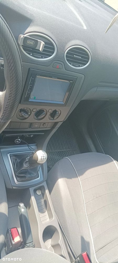 Ford Focus 1.6 FX - 4