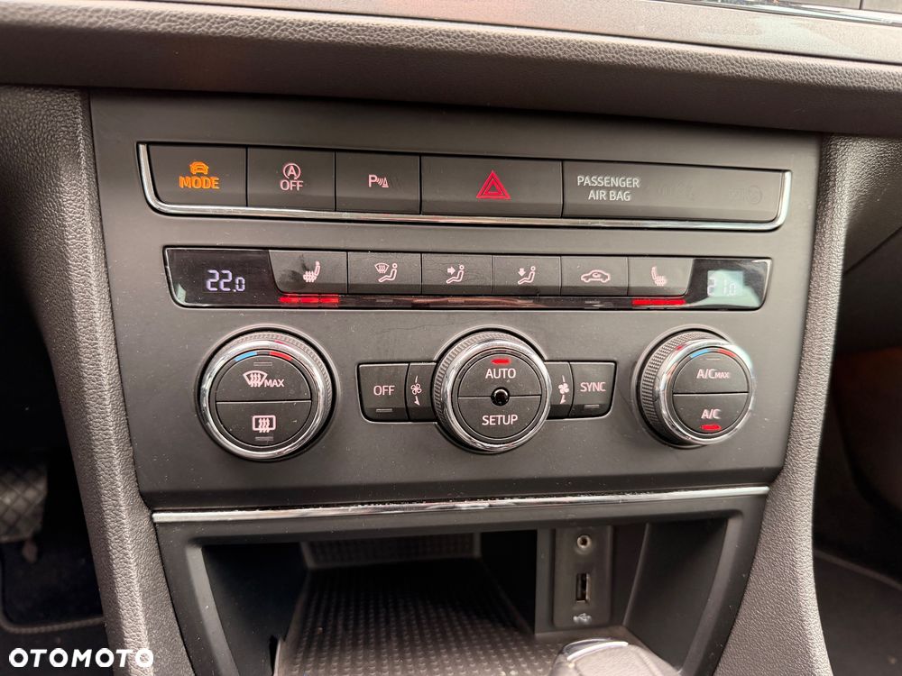 Seat Leon 2.0 TDI DPF DSG FR - 25