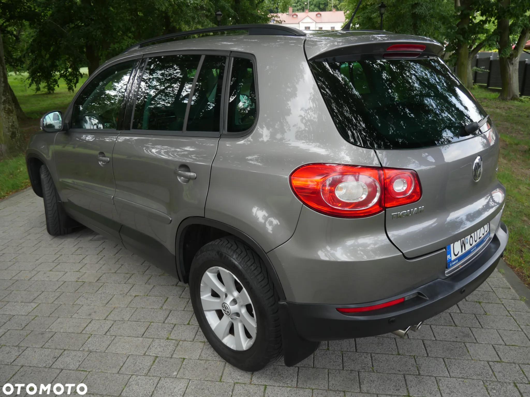 Volkswagen Tiguan 2.0 TDI 4Mot Track&Field - 10