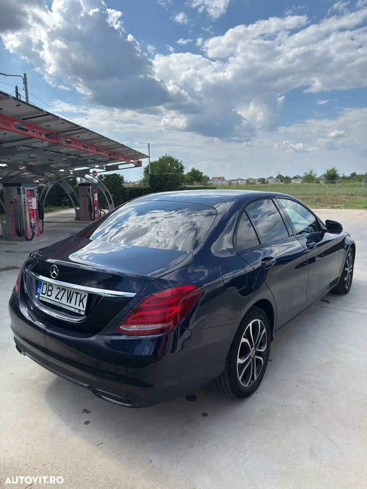 Mercedes-Benz C 200 4Matic 9G-TRONIC Avantgarde - 4