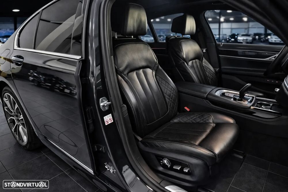 BMW 740 d xDrive Pack M Auto - 10