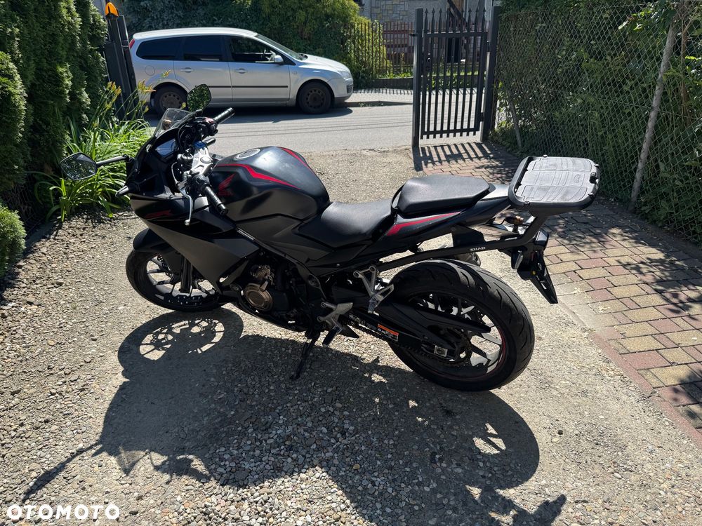 Honda CBR - 1
