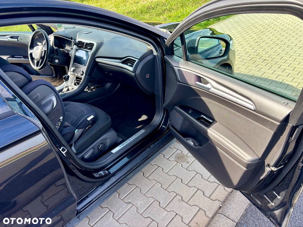 Ford Mondeo - 15