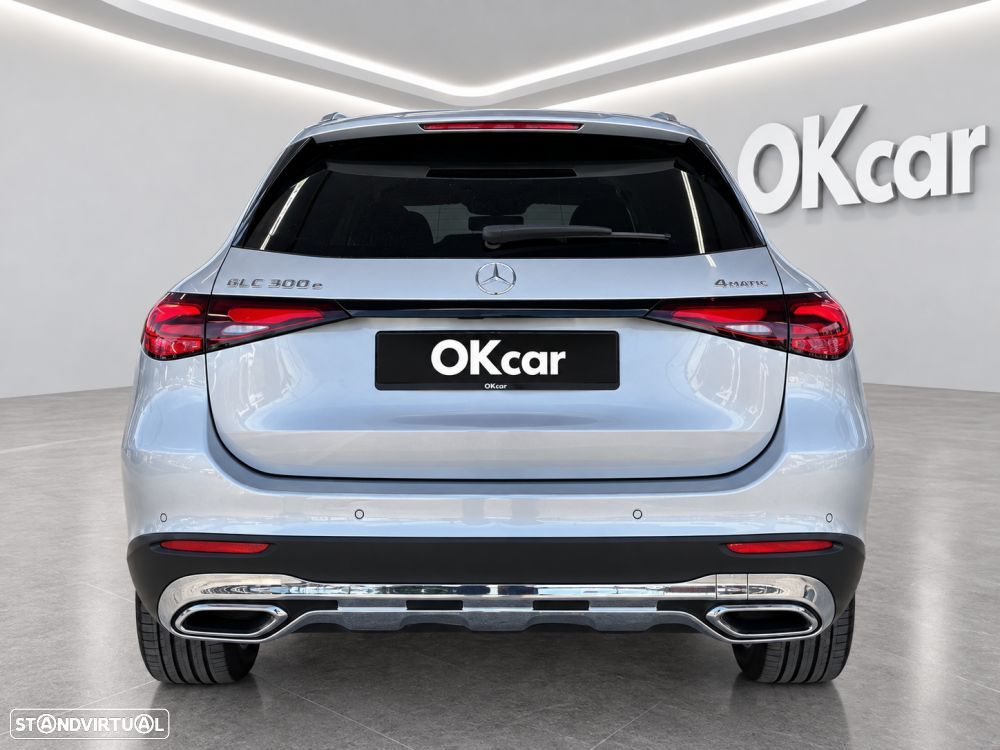 Mercedes-Benz GLC 300 e 4Matic 9G-TRONIC Avantgarde Advanced - 12