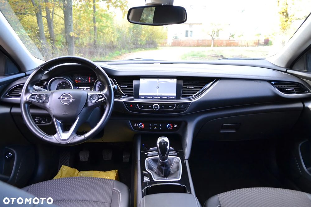 Opel Insignia - 18