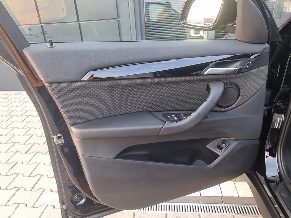 BMW X1 xDrive20d Advantage sport - 21