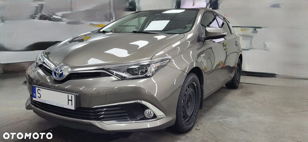 Toyota Auris Hybrid 135 Prestige - 1