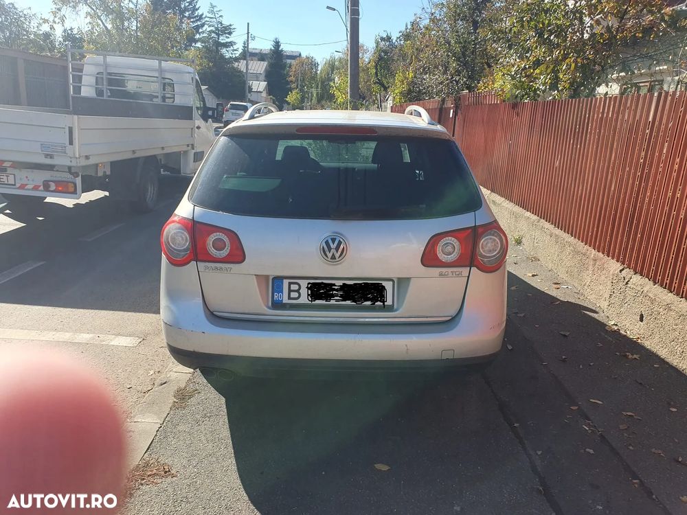 Volkswagen Passat - 5