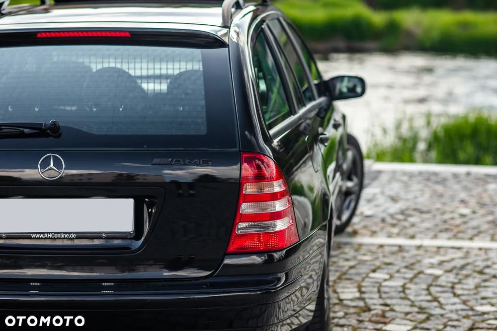 Mercedes-Benz Klasa C 280 T Avantgarde - 11