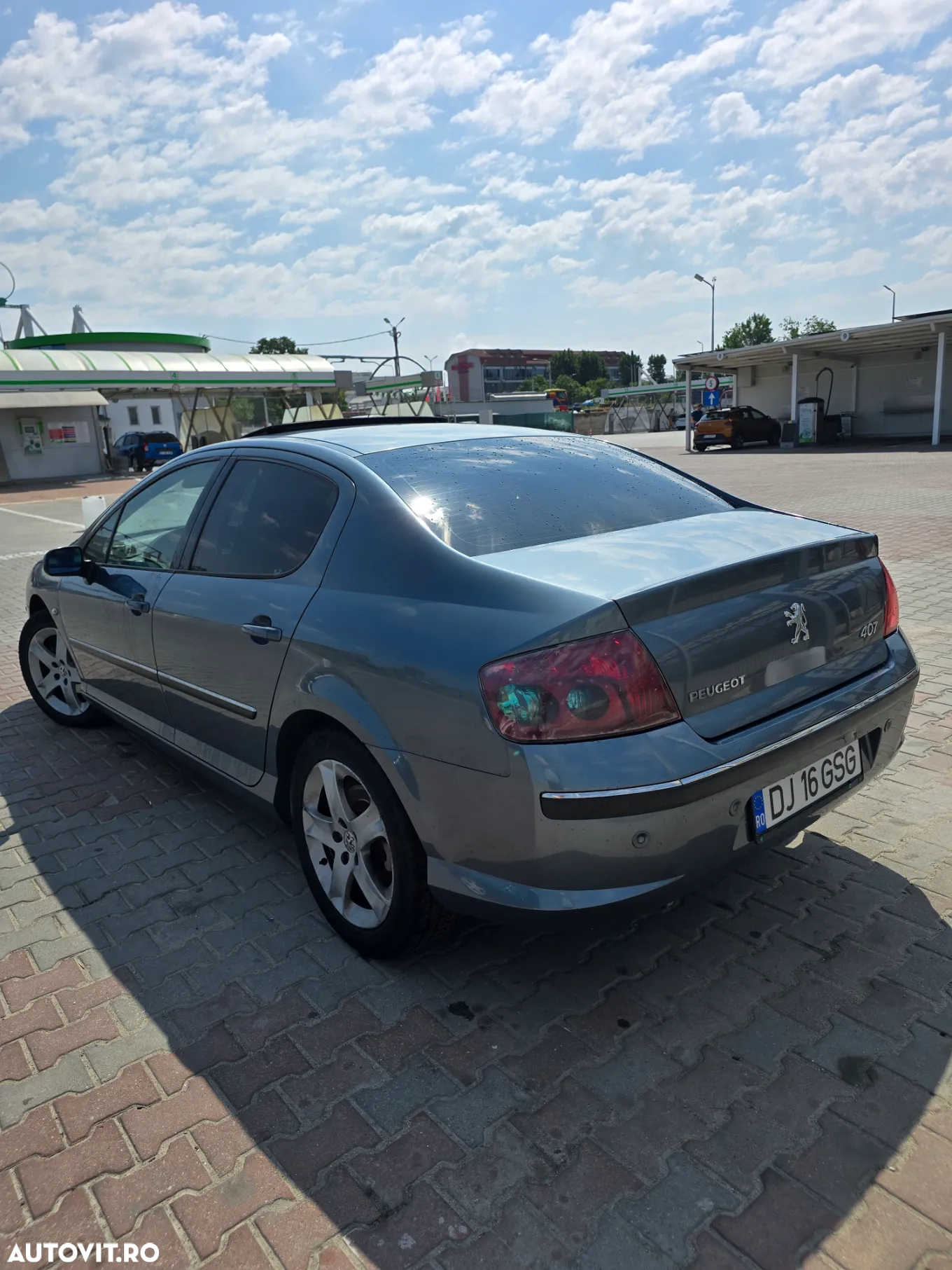 Peugeot 407 - 3