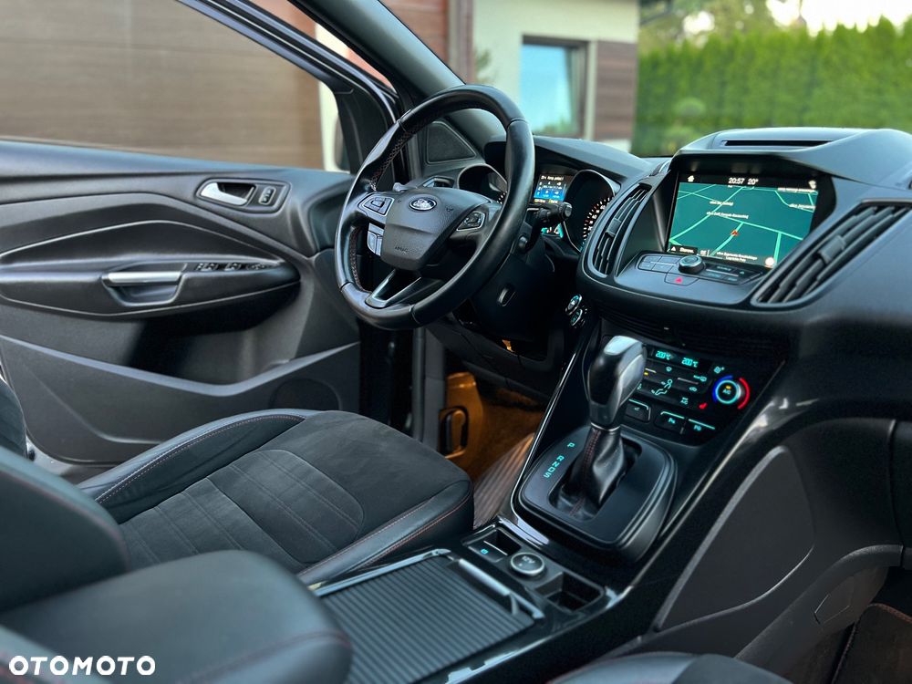 Ford Kuga - 8