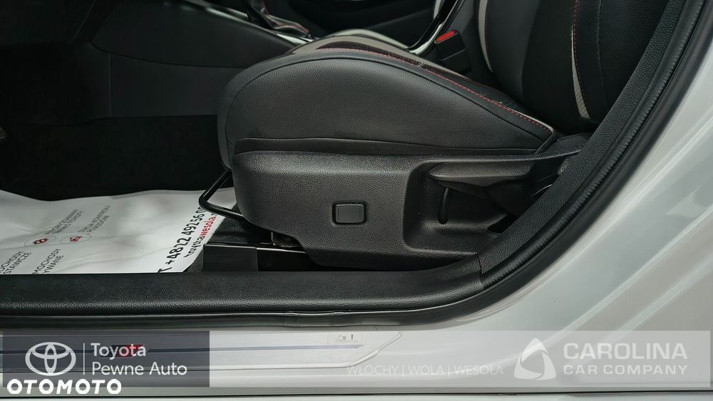 Toyota Corolla 1.8 Hybrid GR Sport Dynamic - 12