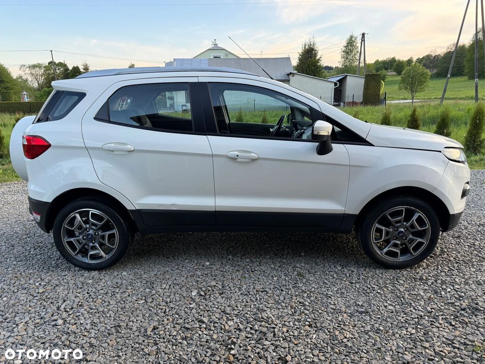 Ford EcoSport 1.5 TDCi TITANIUM - 3