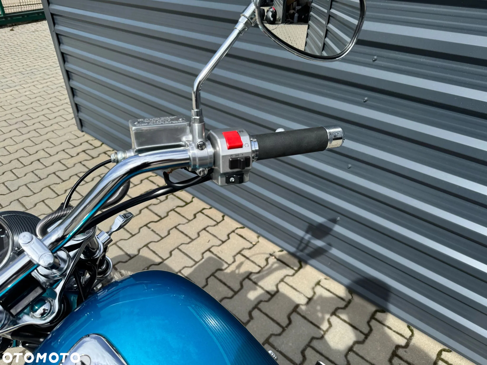 Suzuki VS - 18