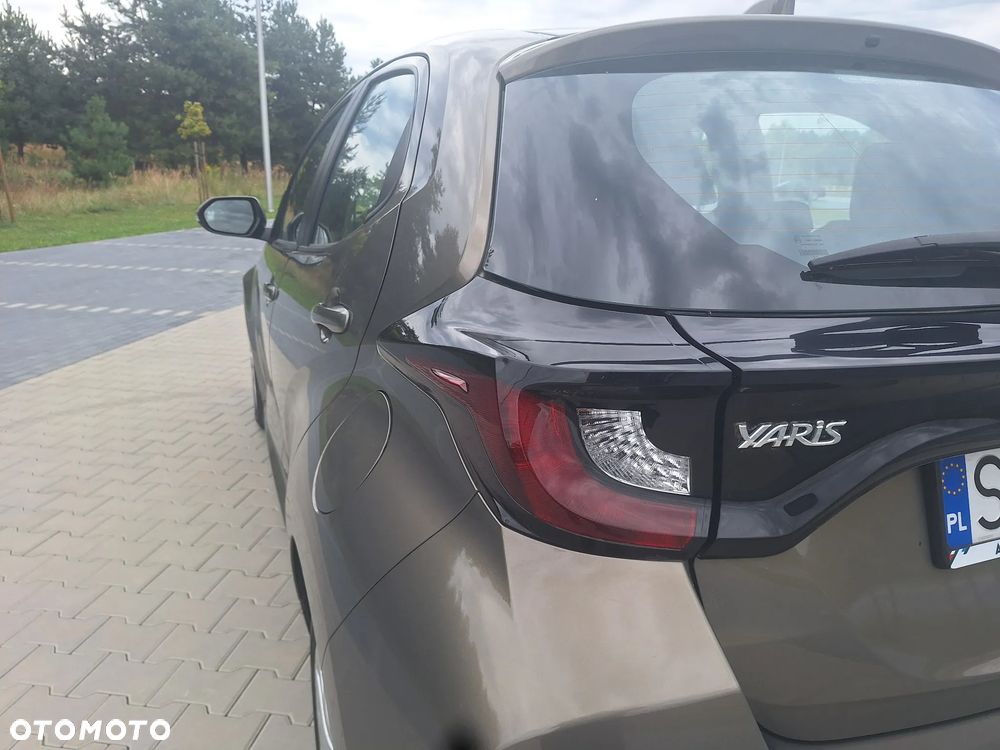 Toyota Yaris 1.5 VVT-i Comfort - 12