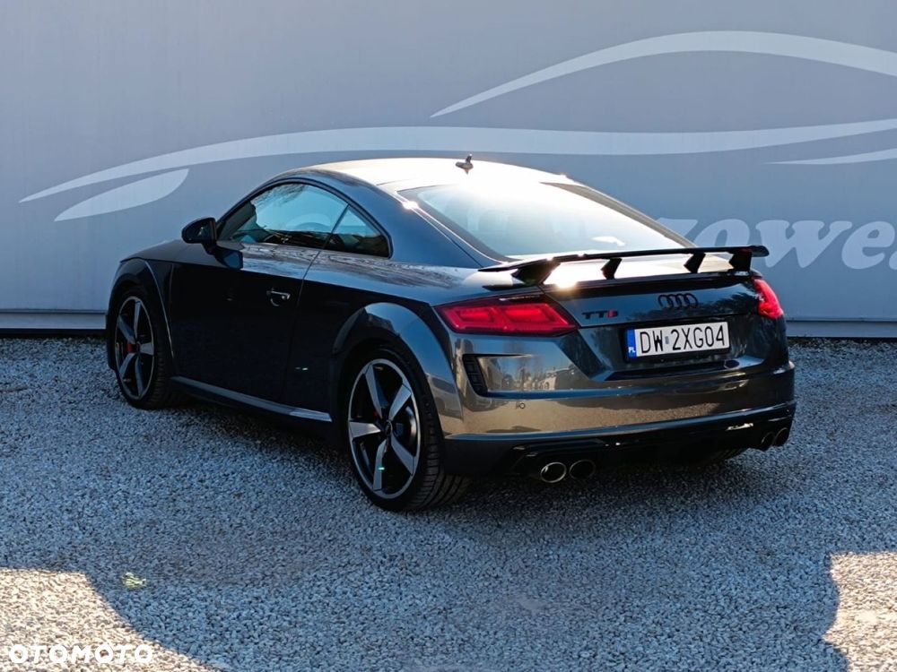 Audi TT S Coupé - 5