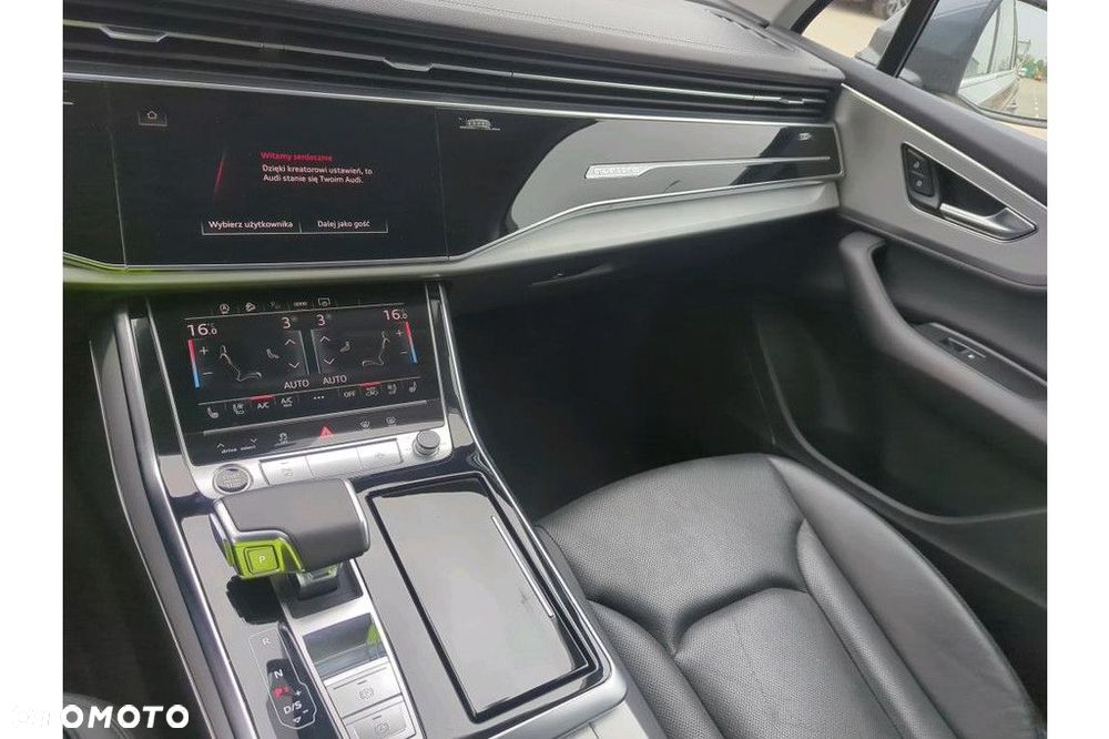 Audi Q7 - 7