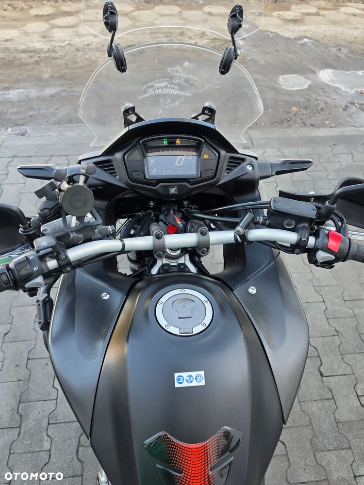 Honda VFR - 33