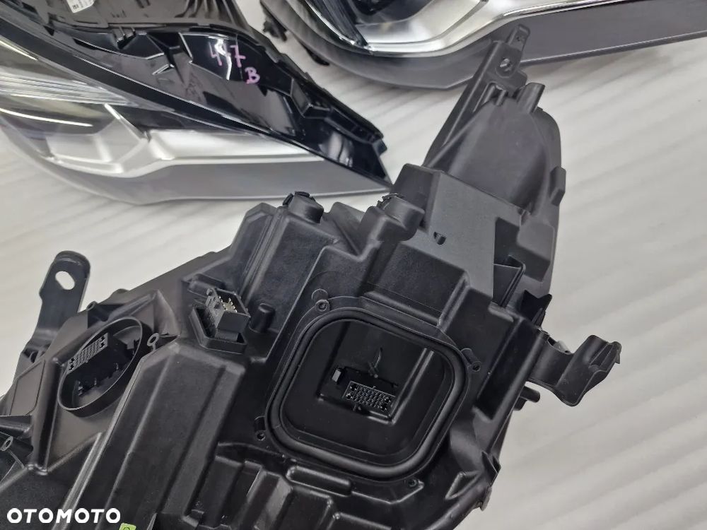 OPEL ASTRA K V 15-  IDEALNA FULL LED PRAWA LAMPA PRZEDNIA PRZÓD , NR 39055746 , INTELLI LUX , NR AUKCJI LL477 - 9