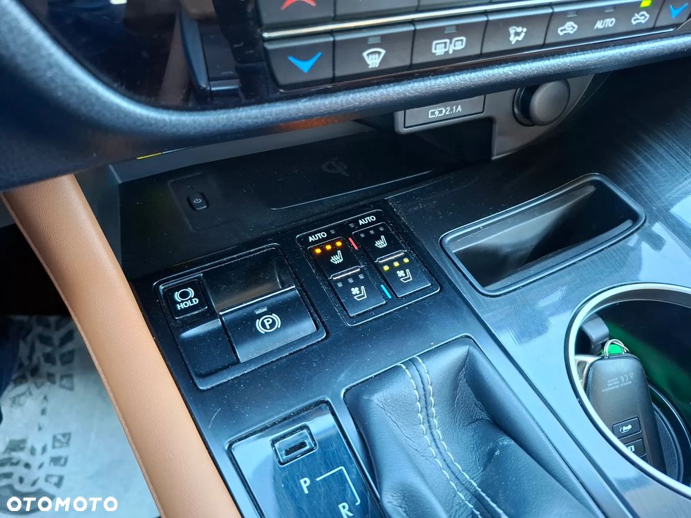 Lexus RX 300 Business Edition + - 32