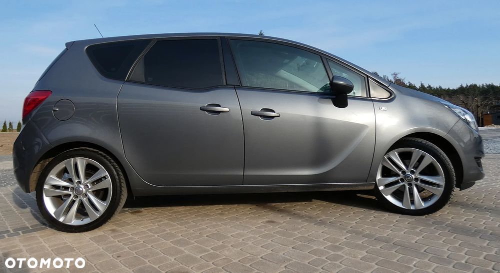 Opel Meriva 1.4 T Cosmo - 33