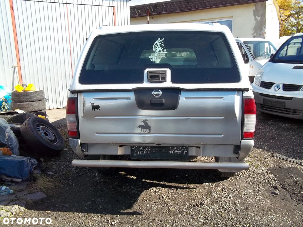Nissan NP300 Pickup - 28