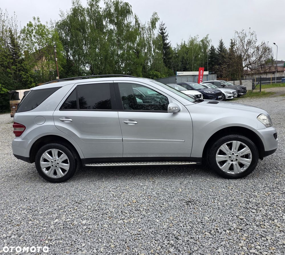 Mercedes-Benz ML - 8