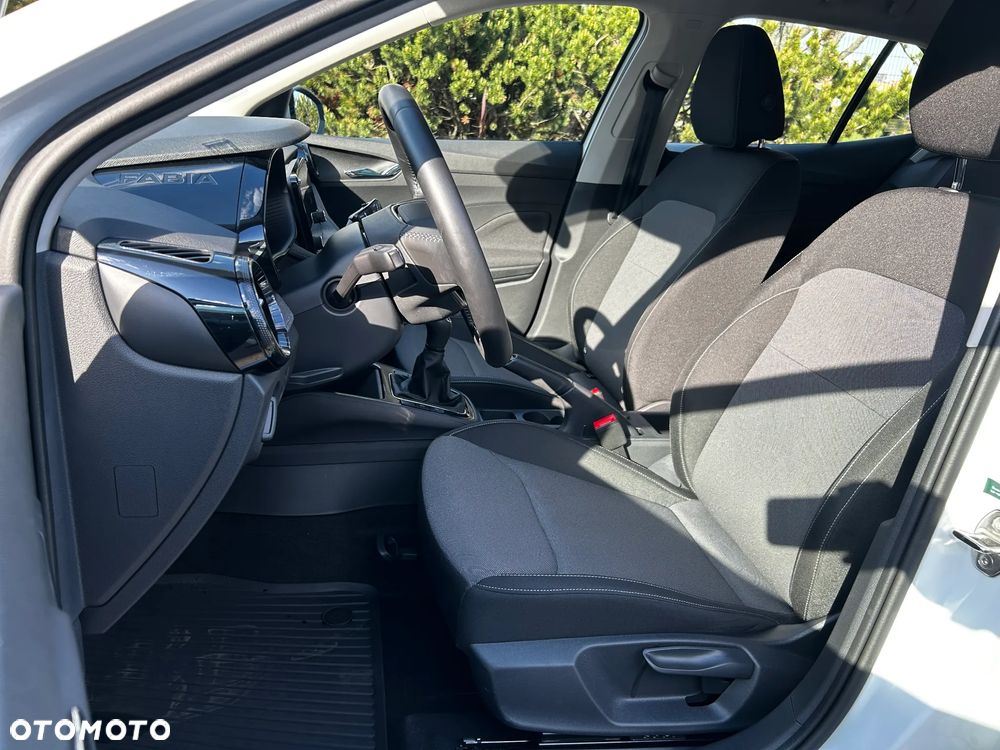 Skoda Fabia 1.0 TSI Edition 130 - 12