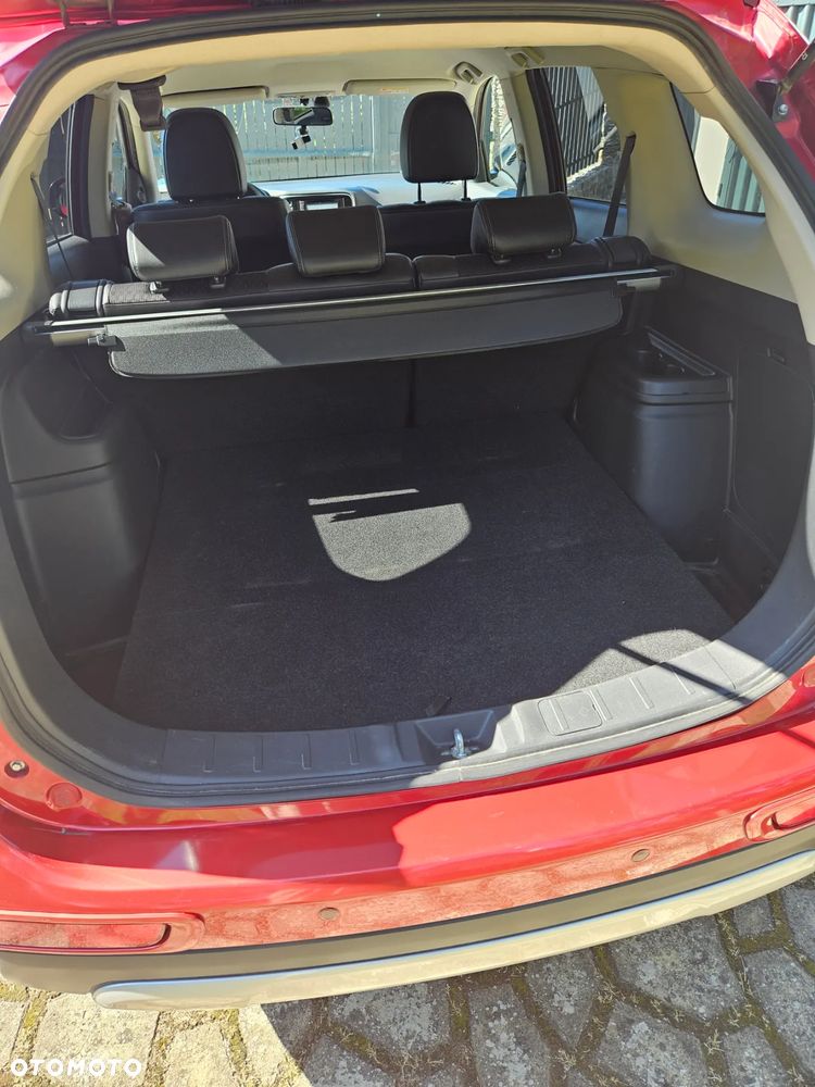 Mitsubishi Outlander - 13