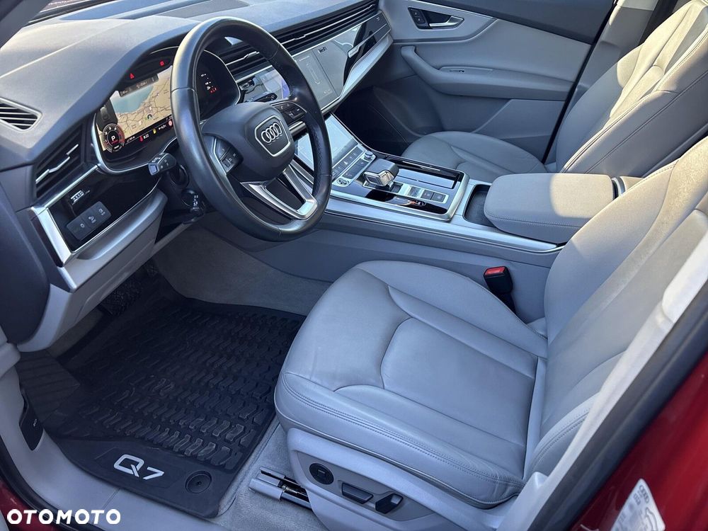 Audi Q7 - 15