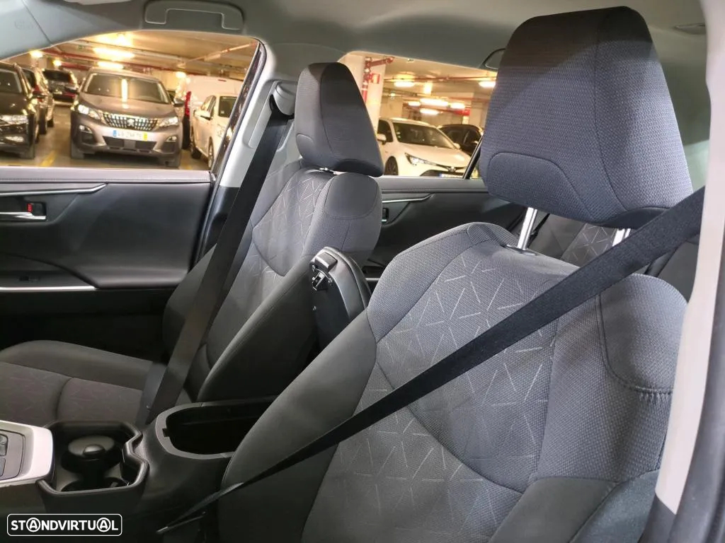 Toyota RAV4 2.5 HDF Comfort - 7