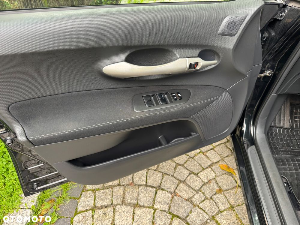 Toyota Auris 1.6 Executive - 22