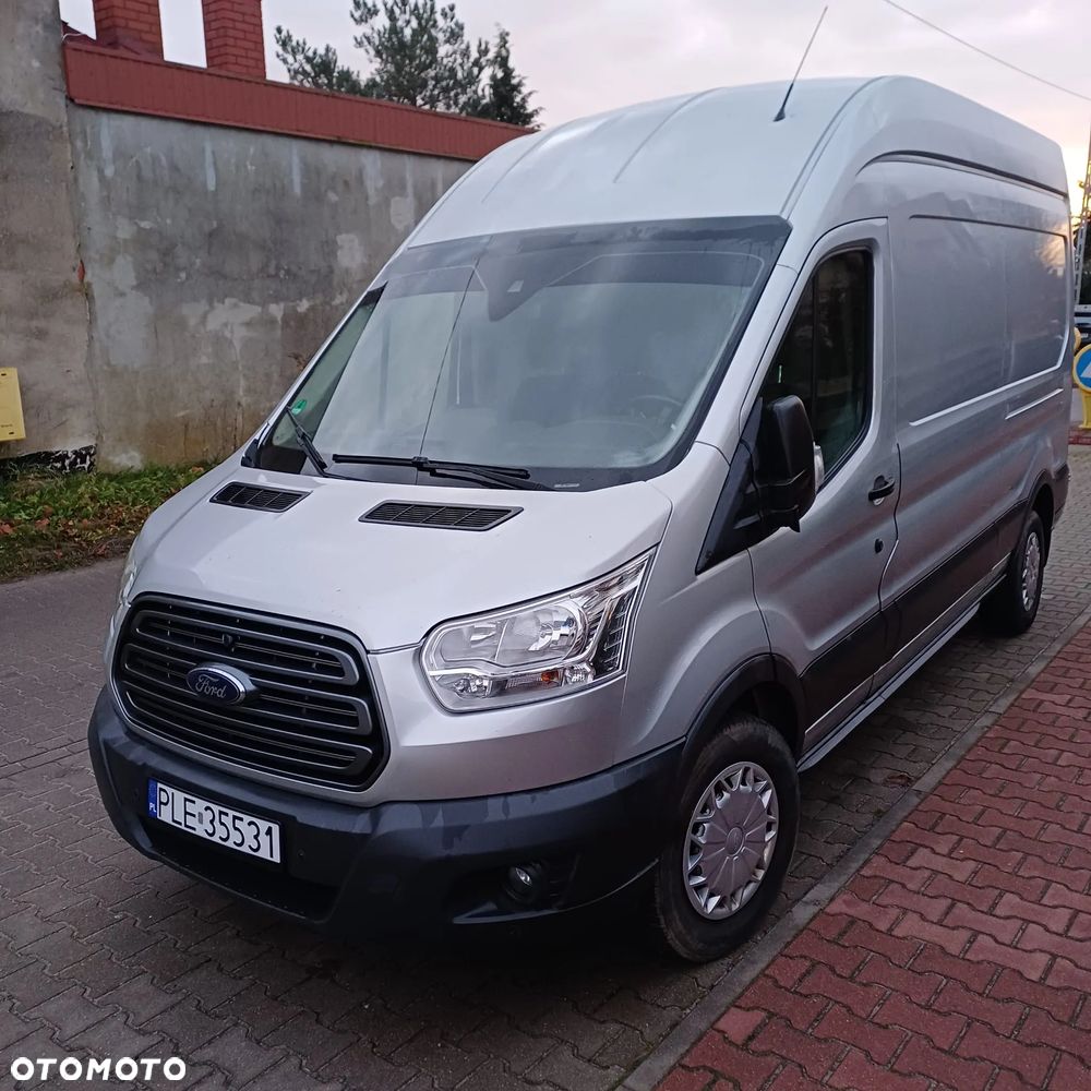 Ford Transit - 1