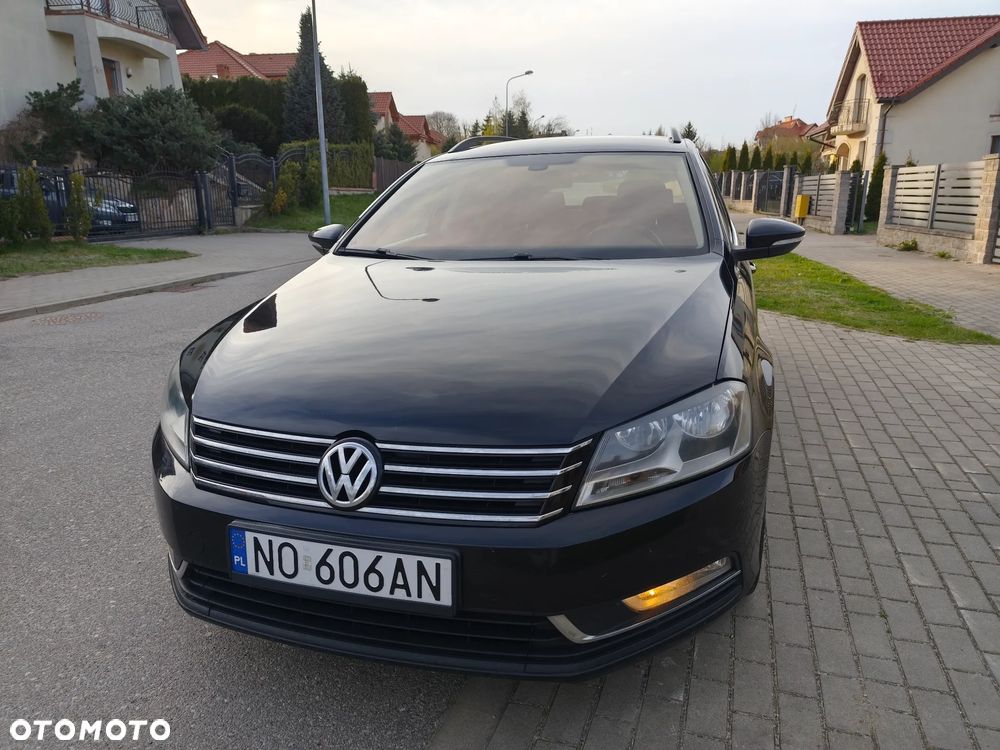 Volkswagen Passat 2.0 TDI Comfortline - 14
