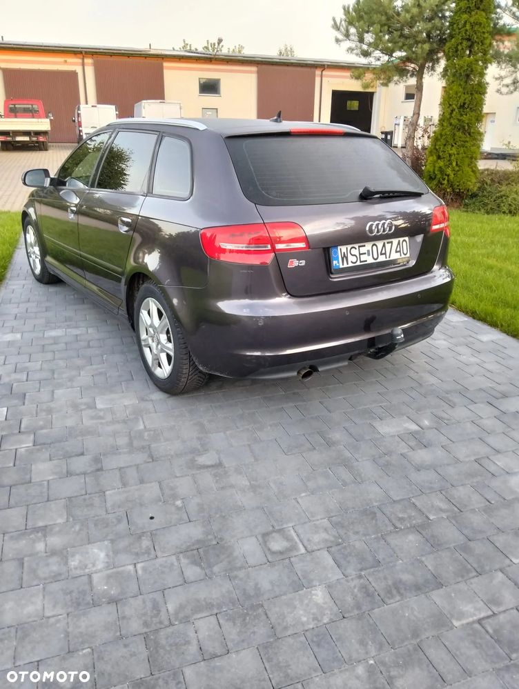 Audi A3 Sportback 2.0 TDI DPF Ambiente - 12