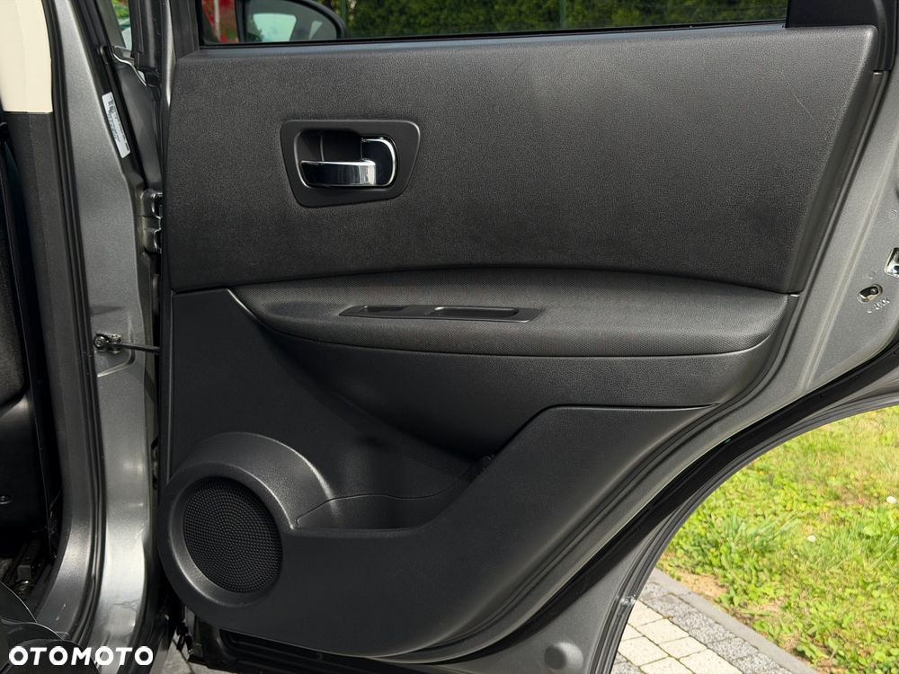Nissan Qashqai 2.0 4x4 Tekna - 31