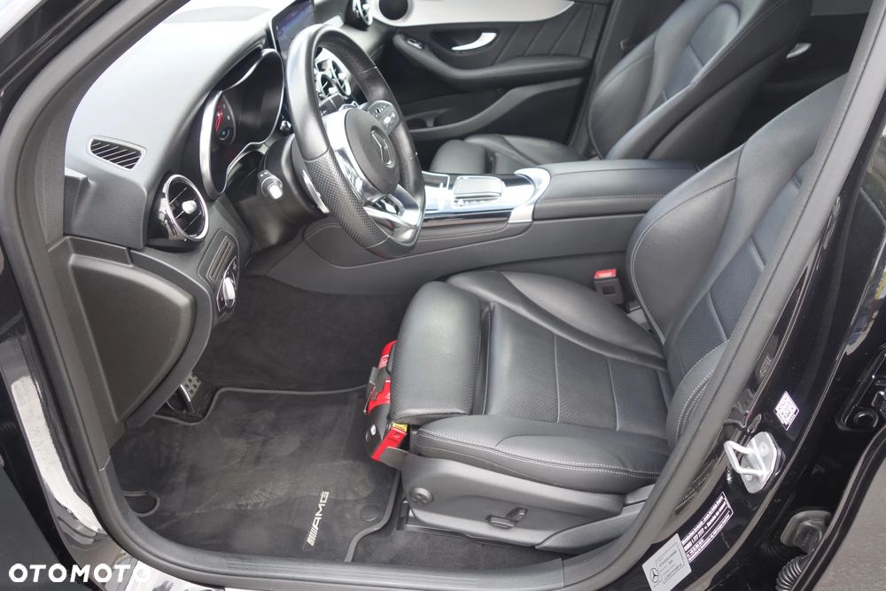 Mercedes-Benz GLC 300 e 4-Matic Business Edition - 19