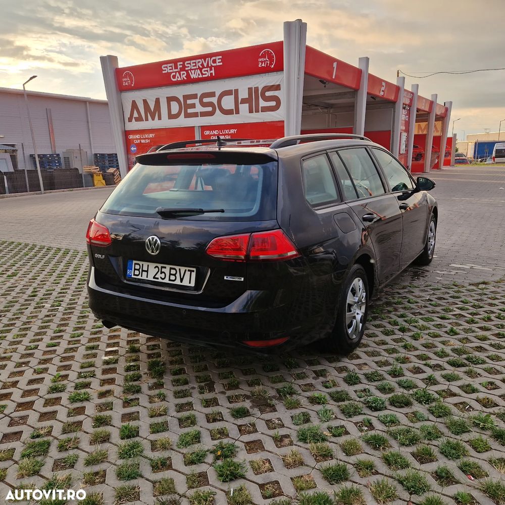 Volkswagen Golf 1.6 TDI BlueMotion Technology Comfortline - 6