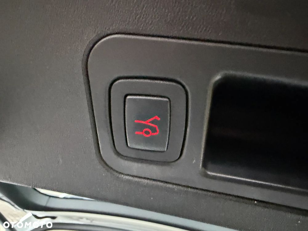 Tesla Model S 85D Allradantrieb - 27