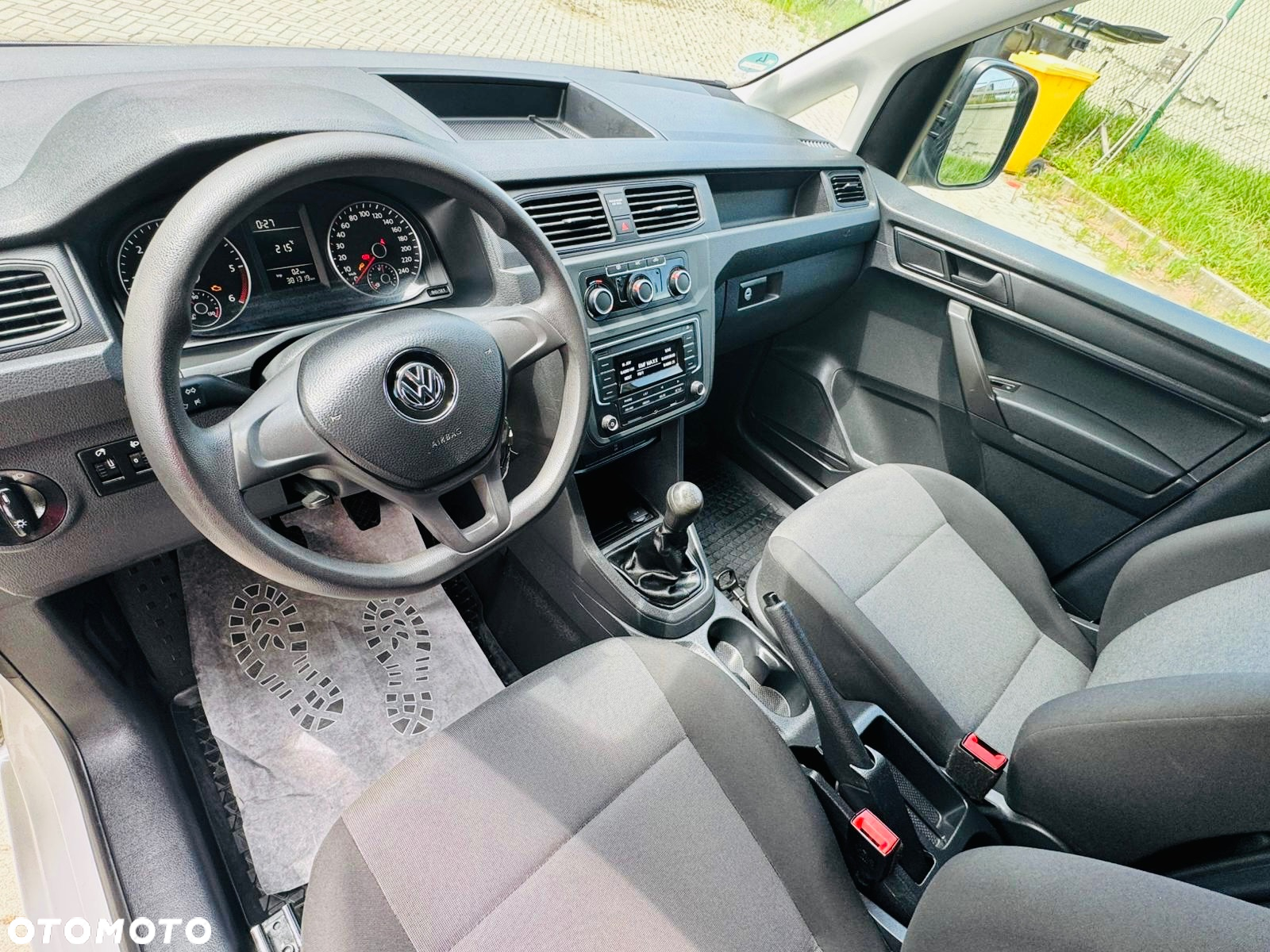 Volkswagen Caddy - 27