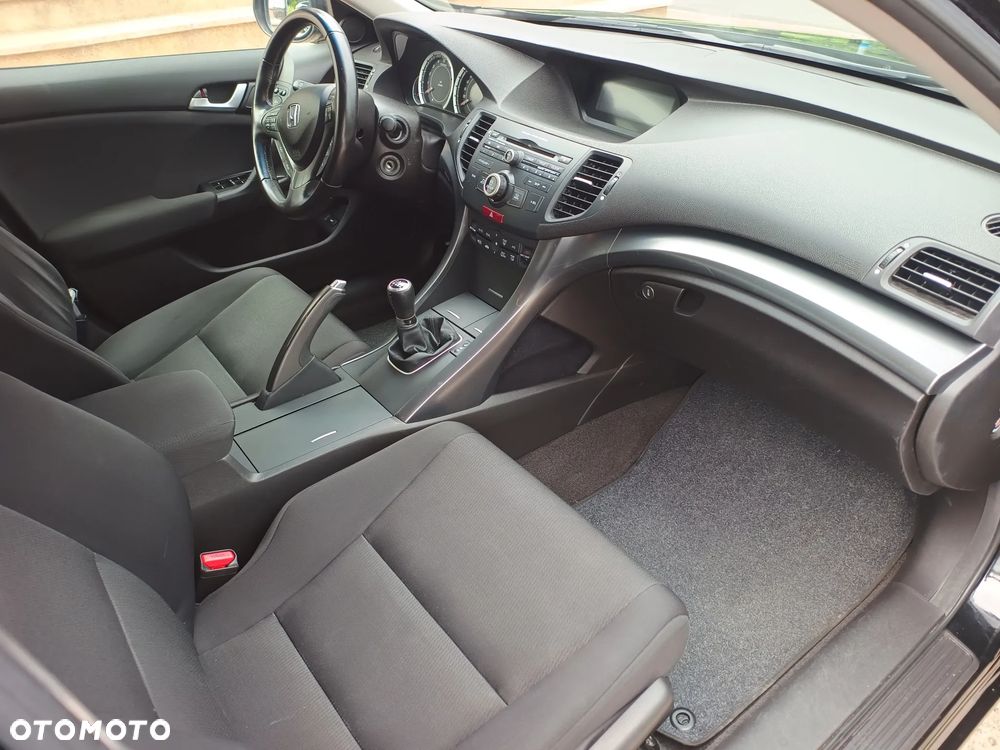 Honda Accord 2.0 Executive - 4
