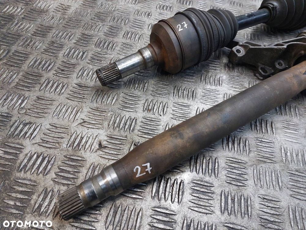 PÓŁOŚ LEWY PRZÓD + PRAWY PRZÓD AUTOMAT SAAB 9-5 I 2.0 T 4686655 - 2